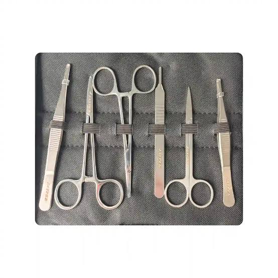 وسادة تدريب على خياطة الجروح من السيليكون | Silicone Suture Training Pad